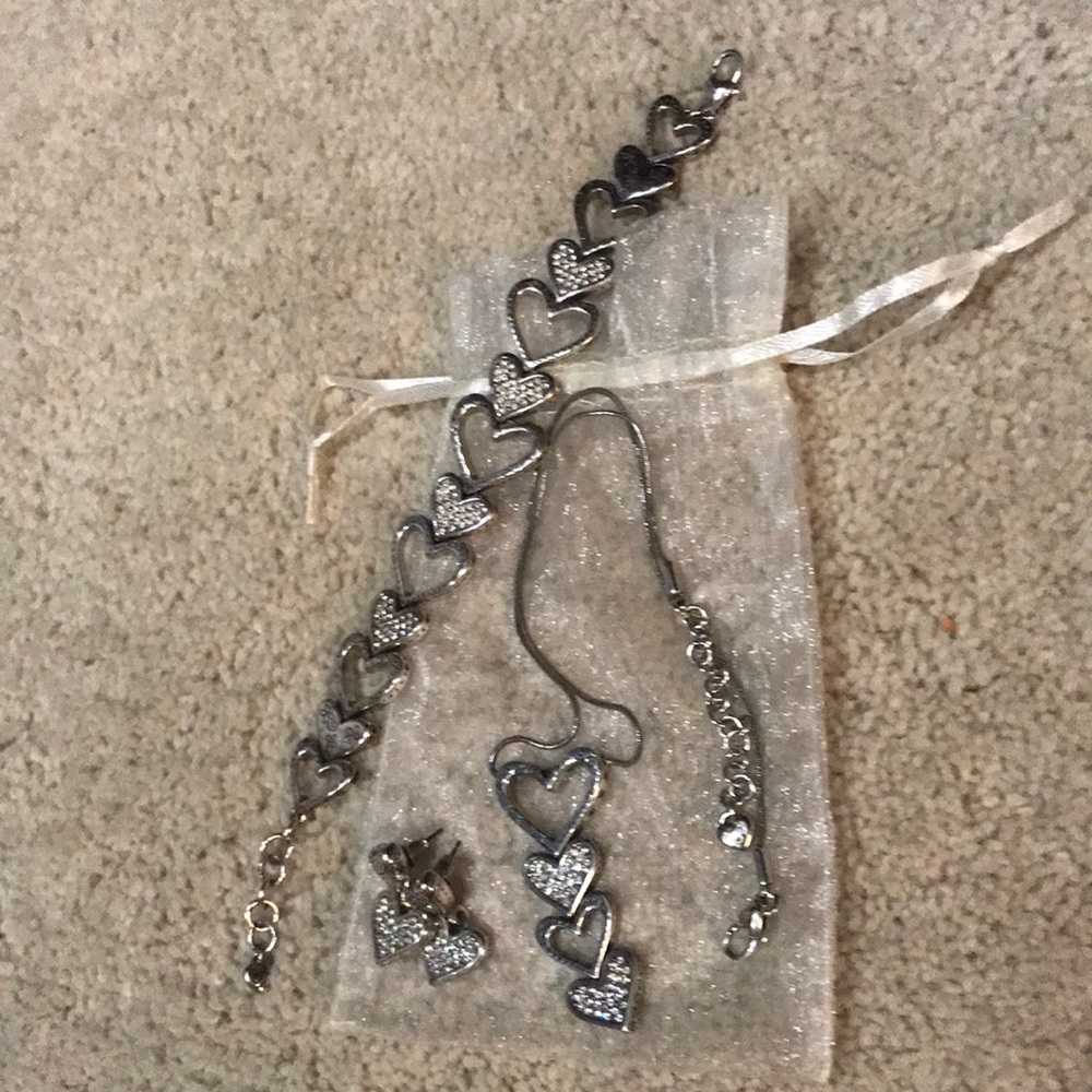 Brighton Heart Necklace Set